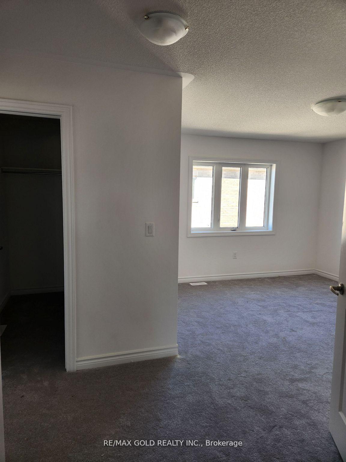 Photo 13 of 338 Russell Street, Southgate — HOMEH