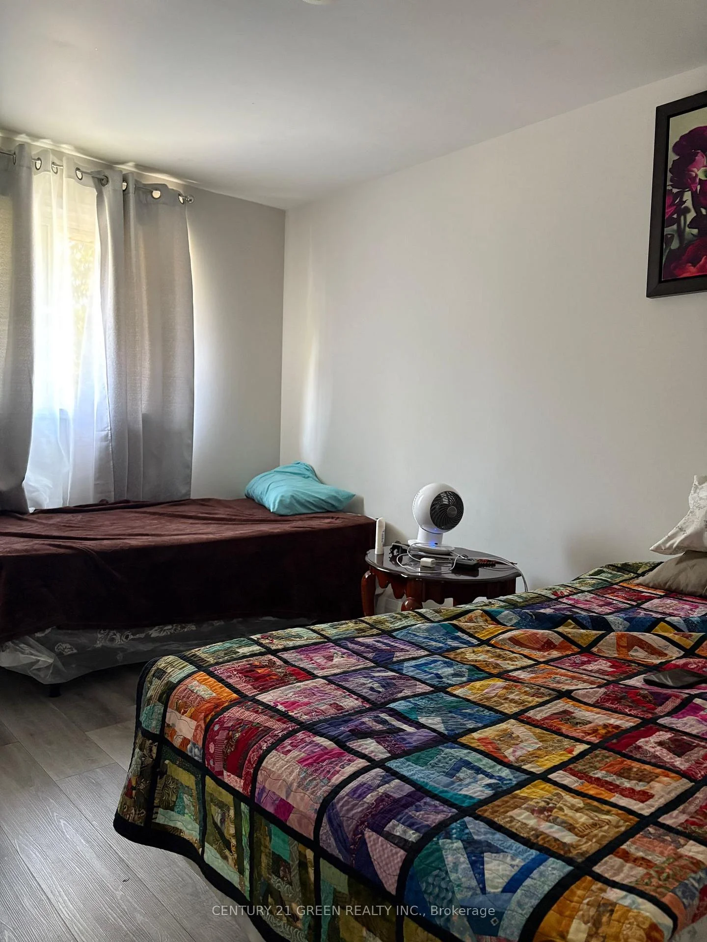 Photo 16 of 32 Elvira Crescent, London, South X — HOMEH