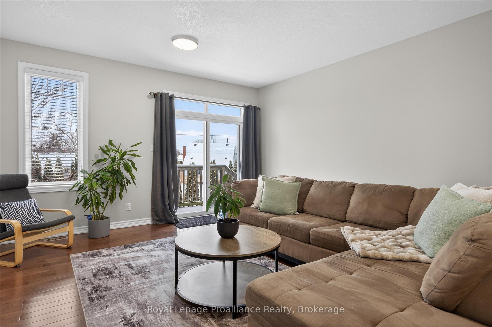 Photo 19 of Unit 18, 50 Lockside Drive, Peterborough, Otonabee Ward 1 — HOMEH