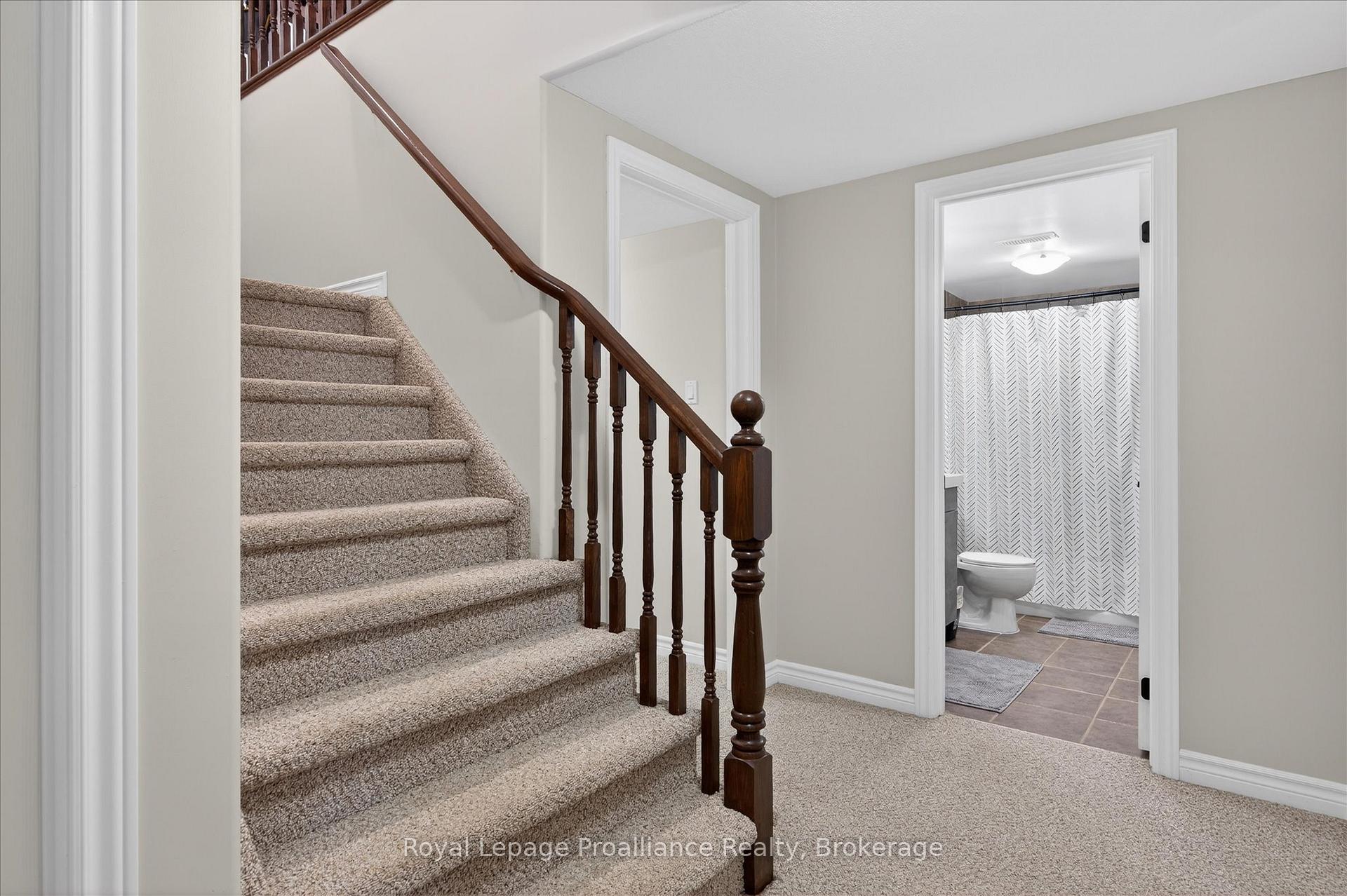 Photo 29 of Unit 18, 50 Lockside Drive, Peterborough, Otonabee Ward 1 — HOMEH