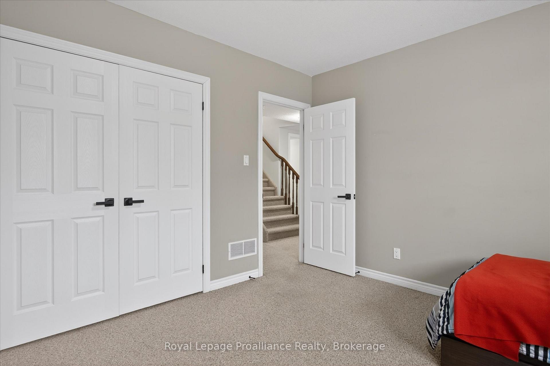 Photo 32 of Unit 18, 50 Lockside Drive, Peterborough, Otonabee Ward 1 — HOMEH