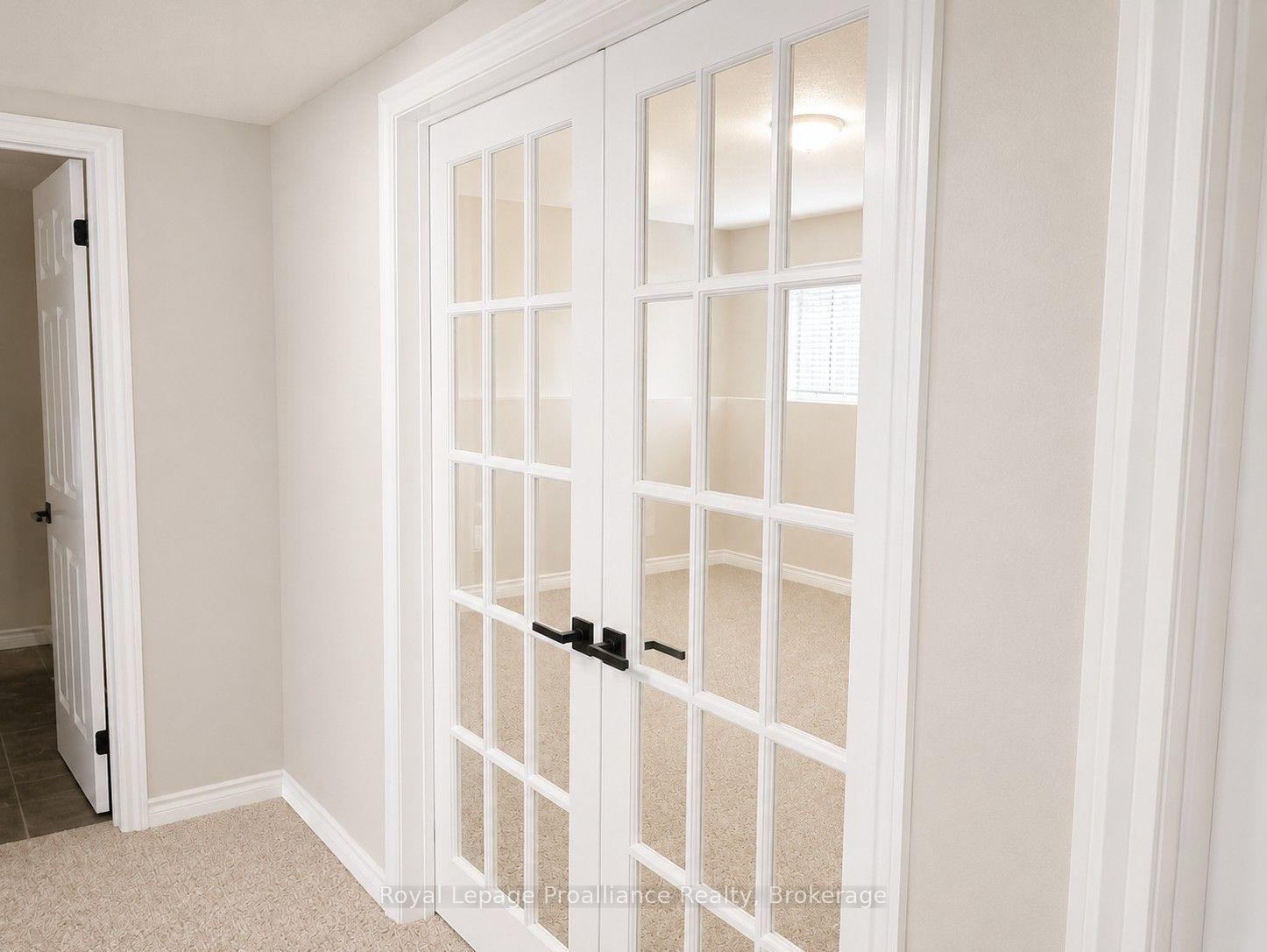 Photo 41 of Unit 18, 50 Lockside Drive, Peterborough, Otonabee Ward 1 — HOMEH