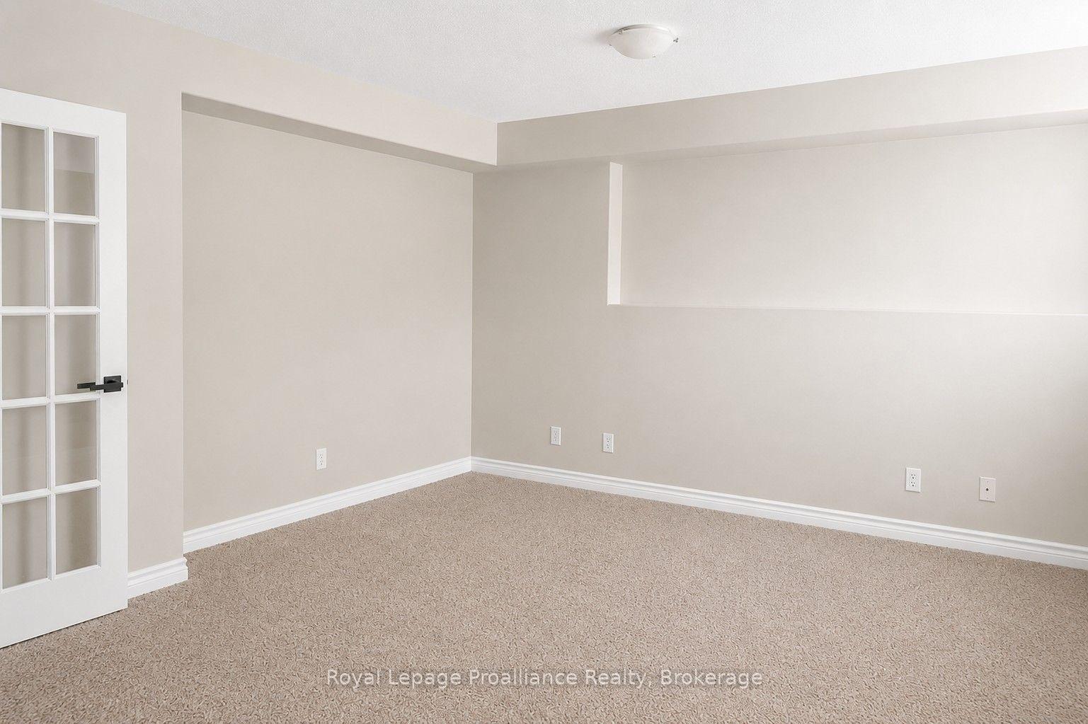 Photo 42 of Unit 18, 50 Lockside Drive, Peterborough, Otonabee Ward 1 — HOMEH
