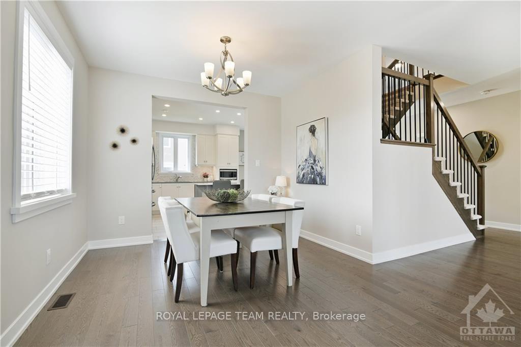Photo 12 of 54 Reynard Crescent, Ottawa, Goulbourn Twp From Franktown Rd/South To Rideau — HOMEH
