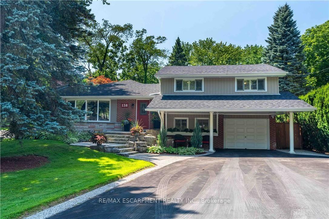 Photo 2 of 138 Judith Crescent, Hamilton, Ancaster — HOMEH