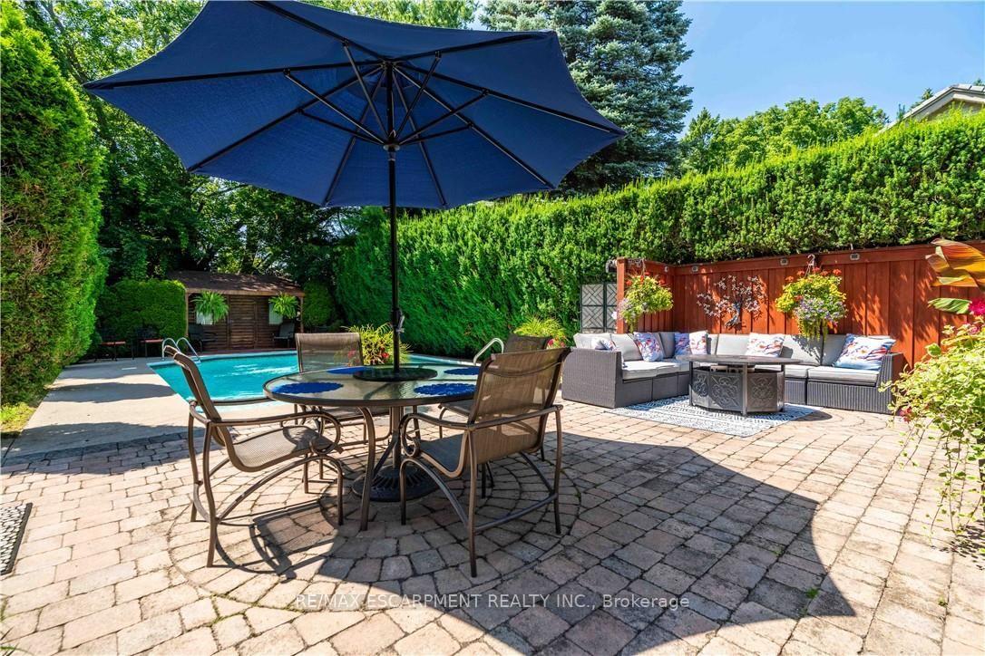 Photo 30 of 138 Judith Crescent, Hamilton, Ancaster — HOMEH