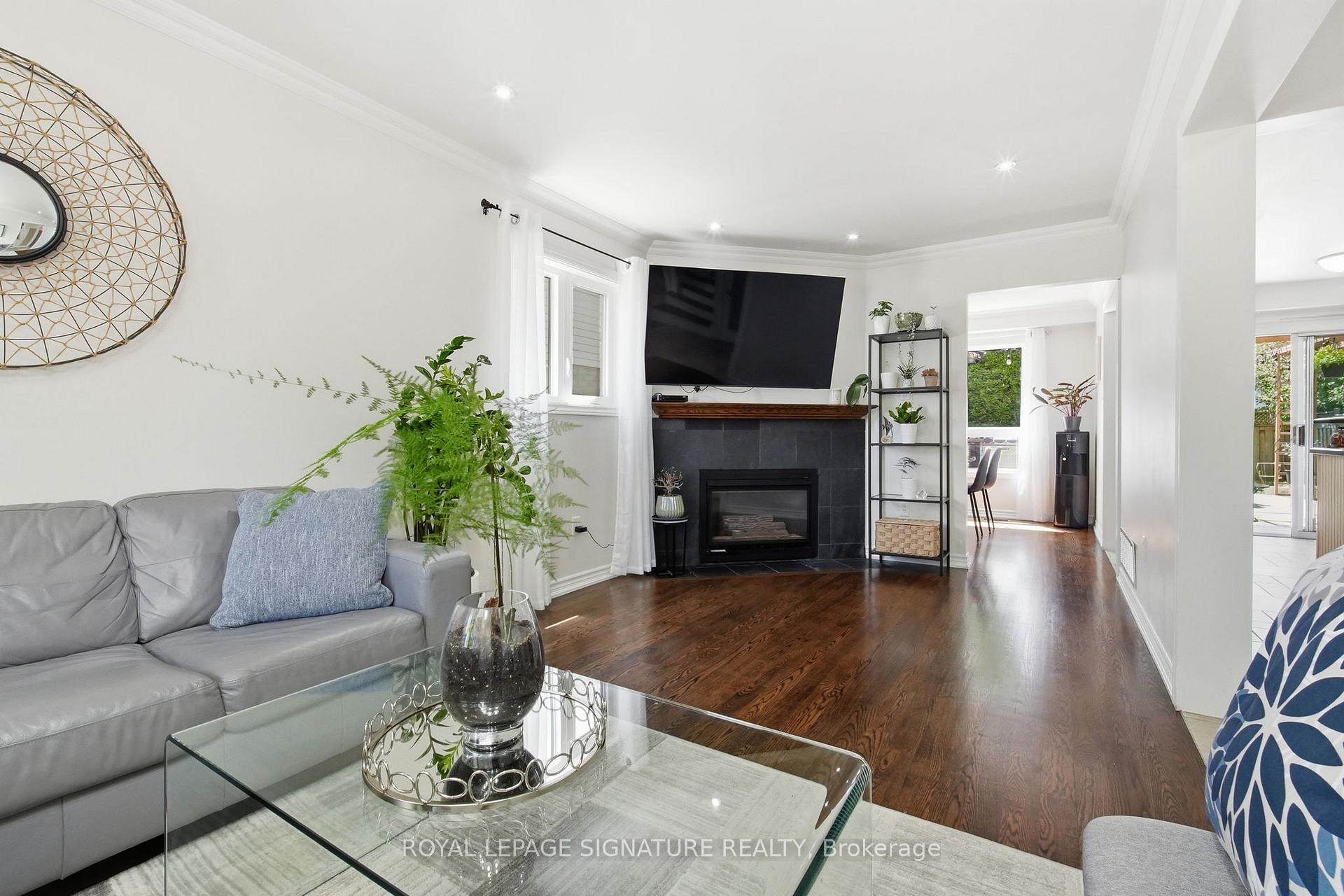 Photo 11 of 1154 Beaver Valley Crescent, Oshawa, Northglen — HOMEH