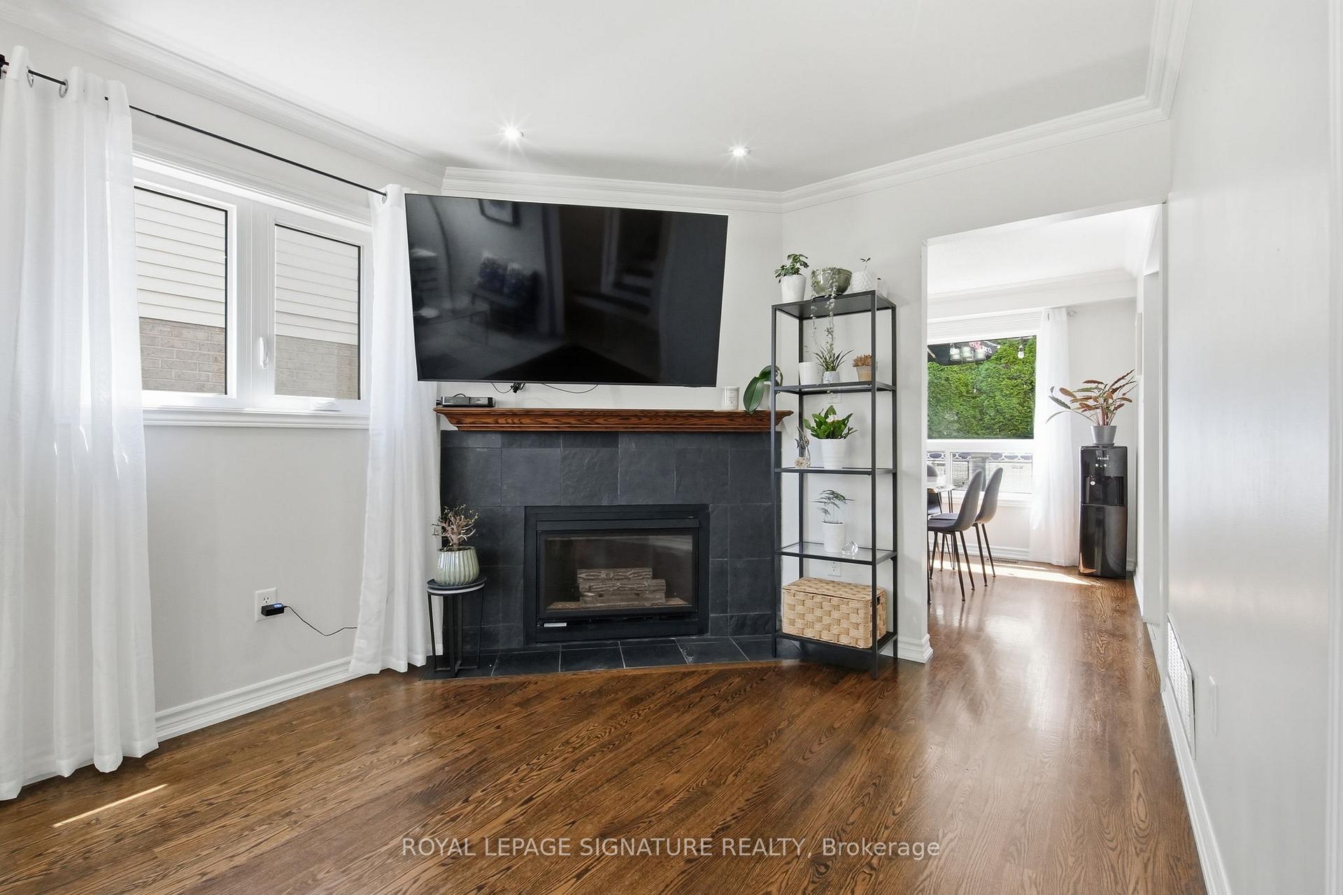 Photo 13 of 1154 Beaver Valley Crescent, Oshawa, Northglen — HOMEH