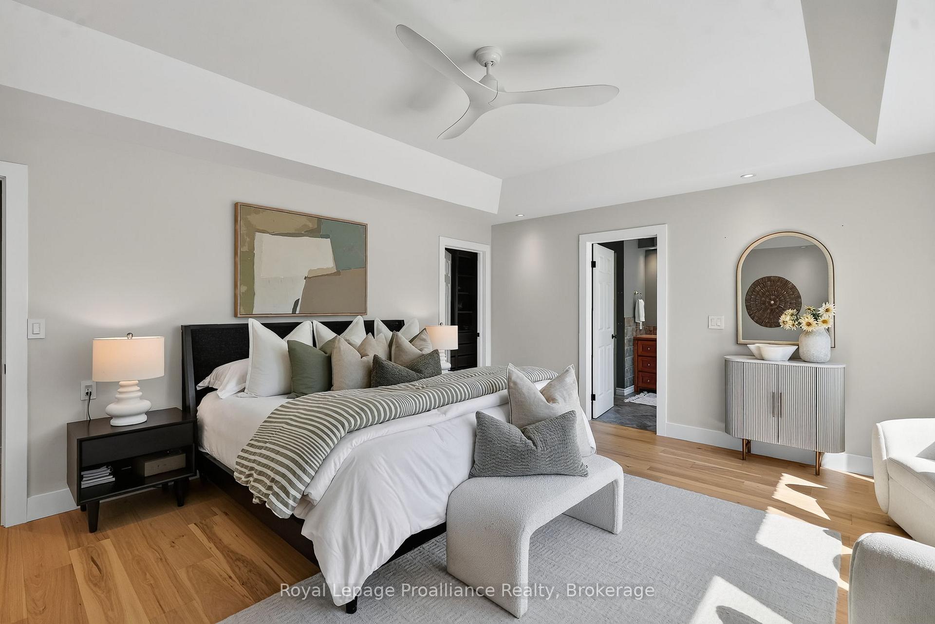 Photo 18 of 49 Skye Valley Drive, Hamilton Township, Baltimore — HOMEH