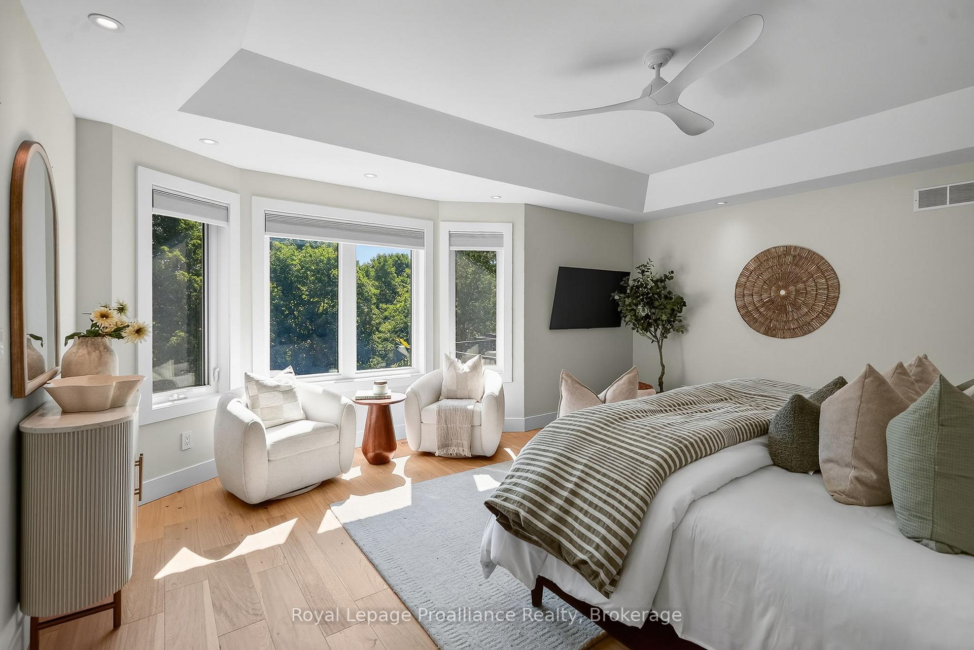 Photo 19 of 49 Skye Valley Drive, Hamilton Township, Baltimore — HOMEH