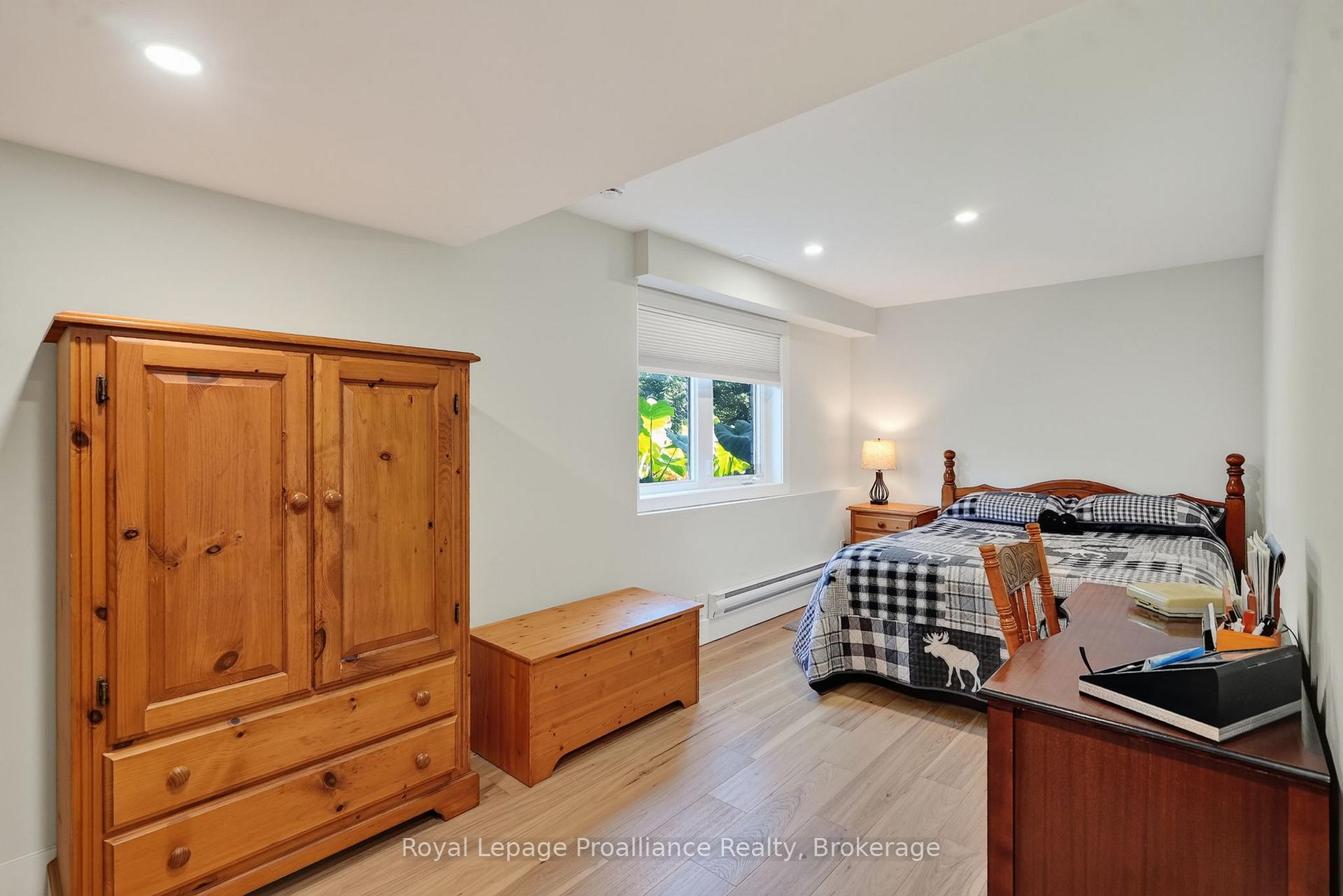 Photo 39 of 49 Skye Valley Drive, Hamilton Township, Baltimore — HOMEH