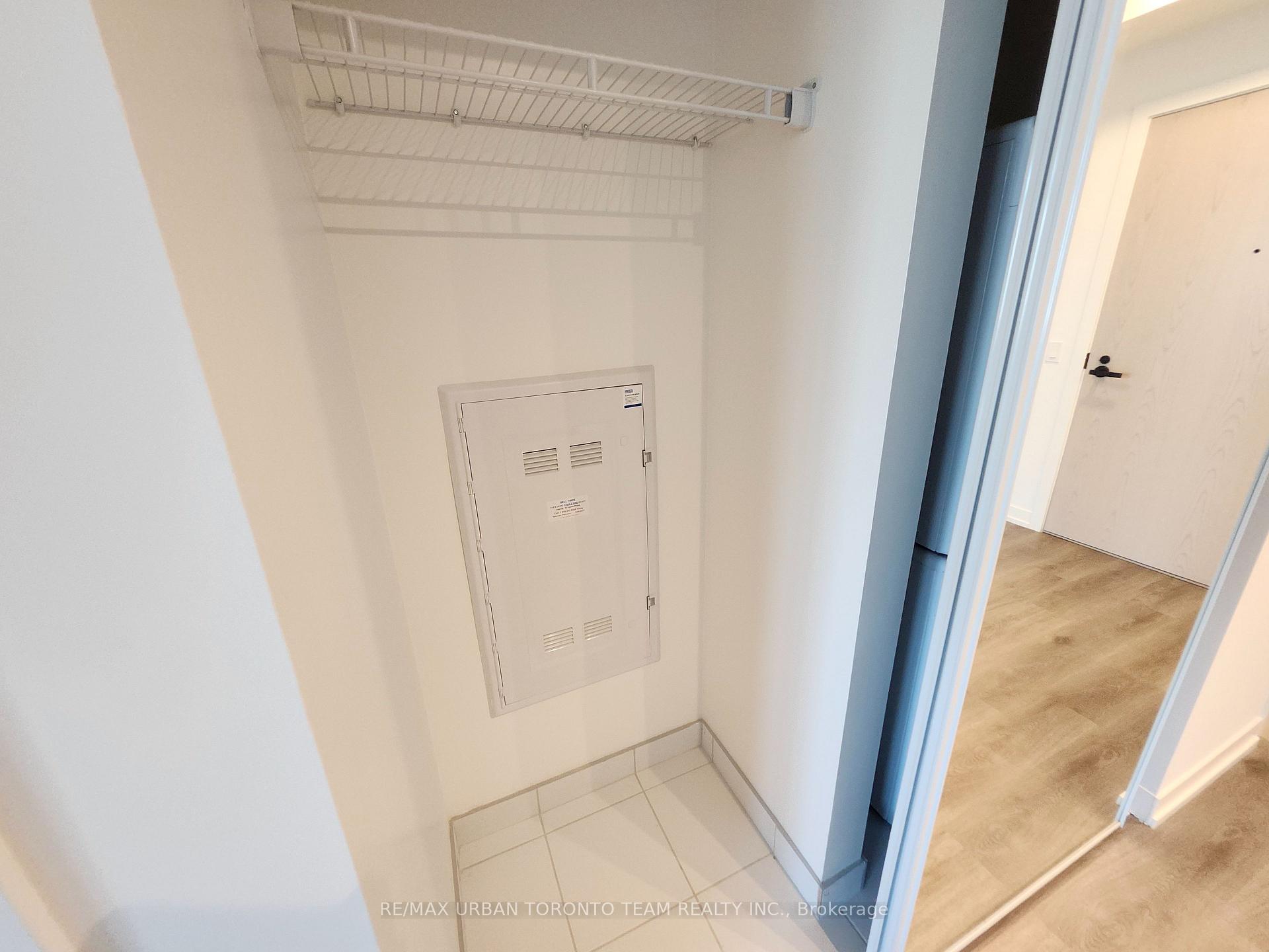Photo 11 of Unit 518, 28 Interchange Way, Vaughan, Vaughan Corporate Centre — HOMEH