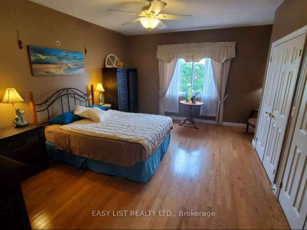 Photo 22 of 305 O'connor Court, Cobourg — HOMEH