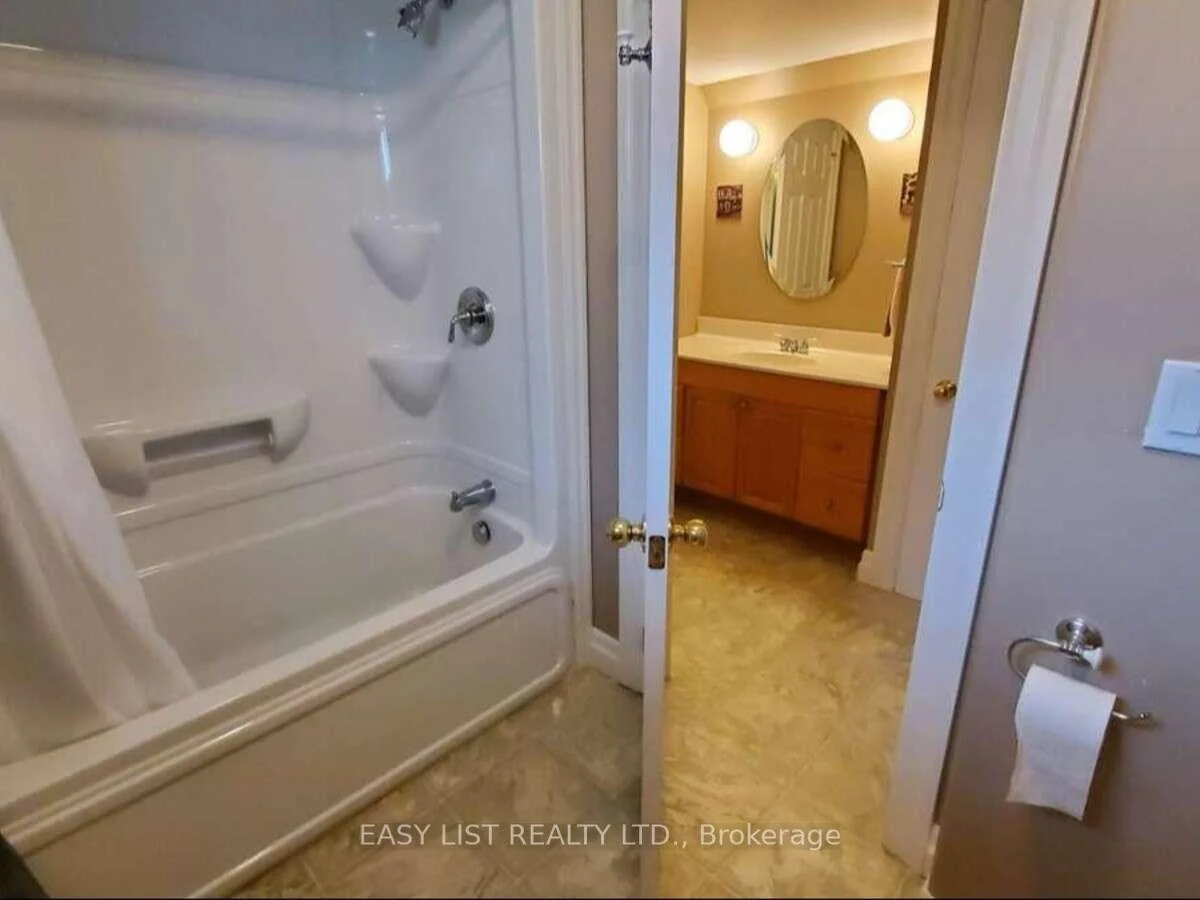 Photo 36 of 305 O'connor Court, Cobourg — HOMEH
