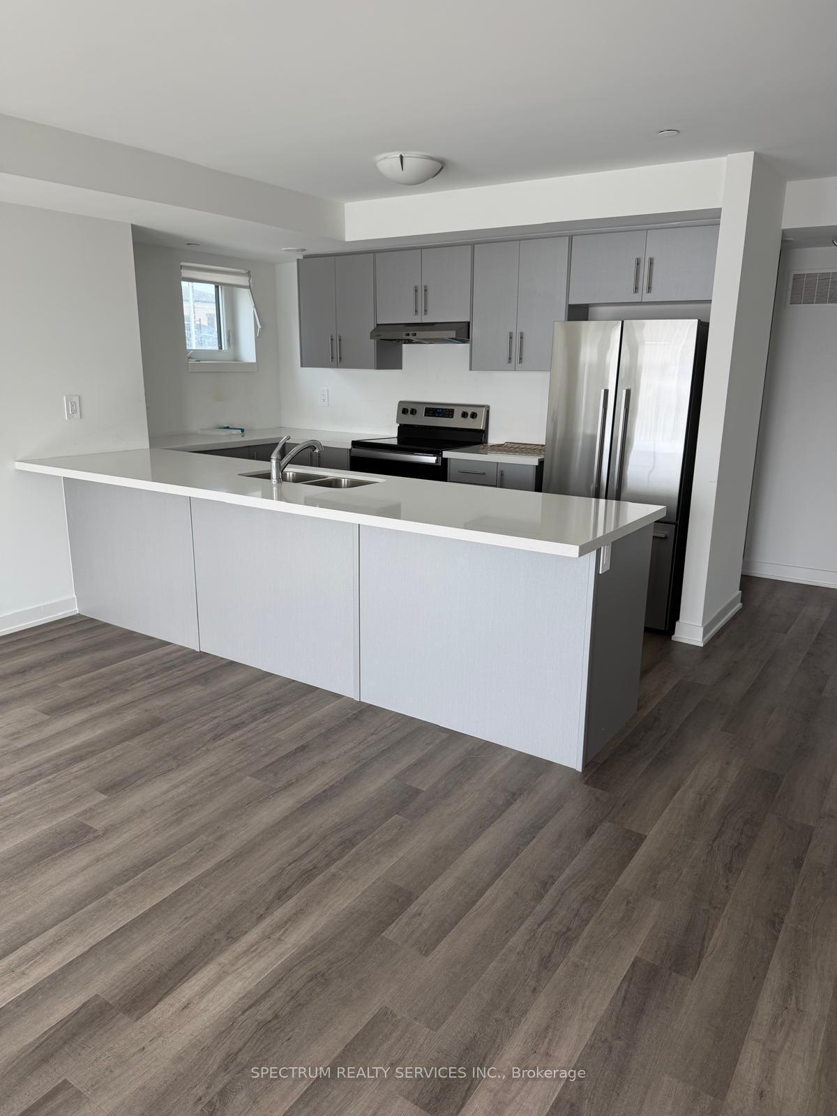 Photo 2 of Unit 1, 5 Romilly Avenue, Brampton, Northwest Brampton — HOMEH