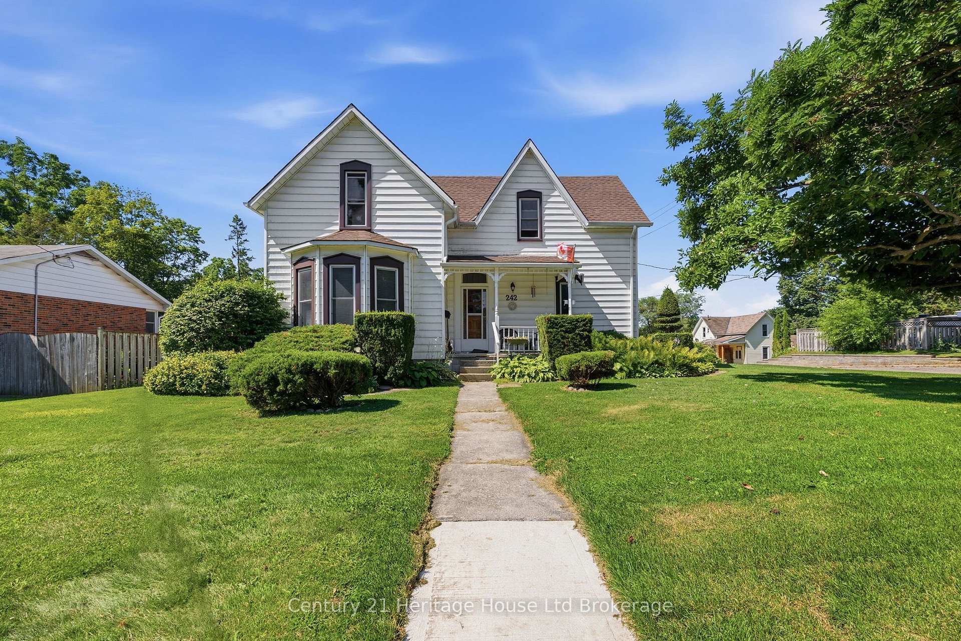 Photo 1 of 242 Wonham Street S, Ingersoll, Ingersoll - South — HOMEH