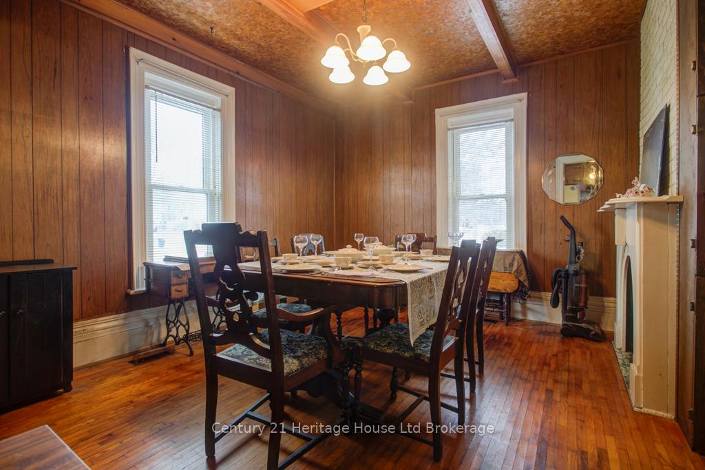 Photo 9 of 242 Wonham Street S, Ingersoll, Ingersoll - South — HOMEH