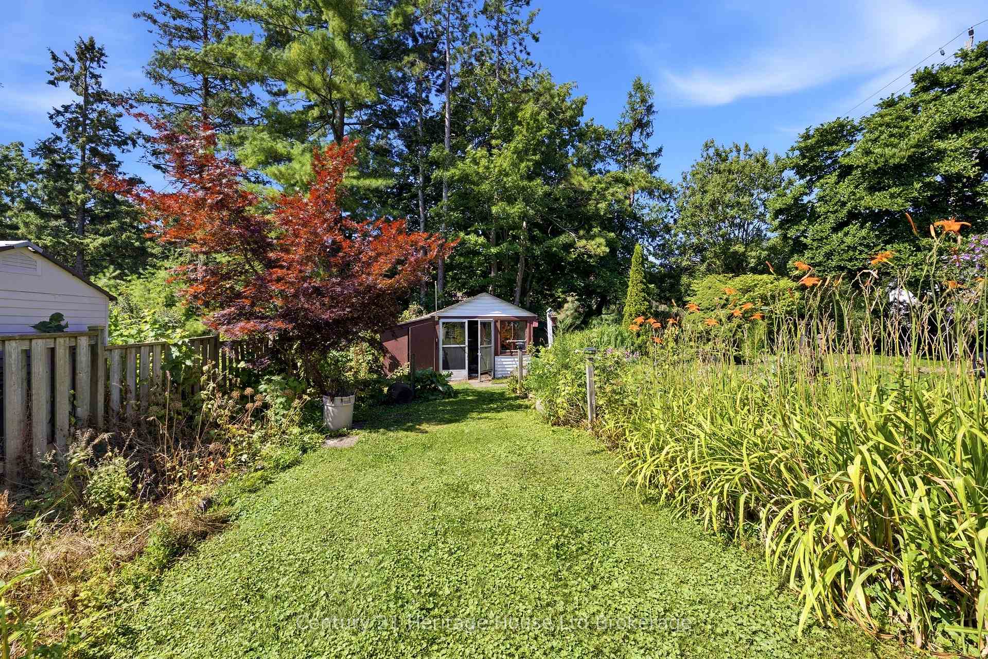 Photo 25 of 242 Wonham Street S, Ingersoll, Ingersoll - South — HOMEH