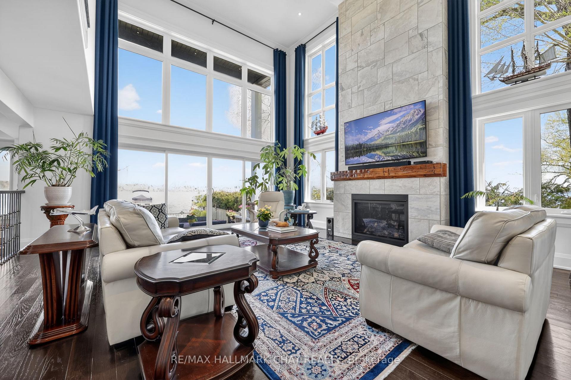Photo 16 of 230 Kempview Lane, Barrie, South Shore — HOMEH