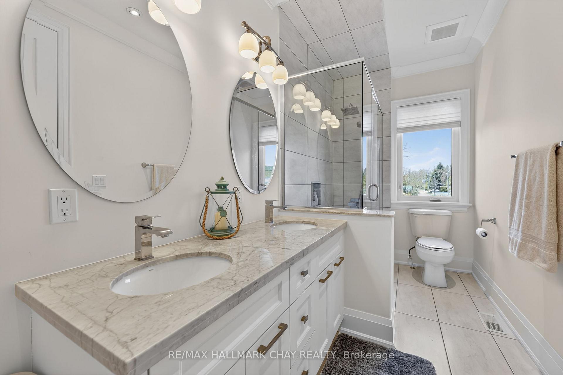 Photo 27 of 230 Kempview Lane, Barrie, South Shore — HOMEH
