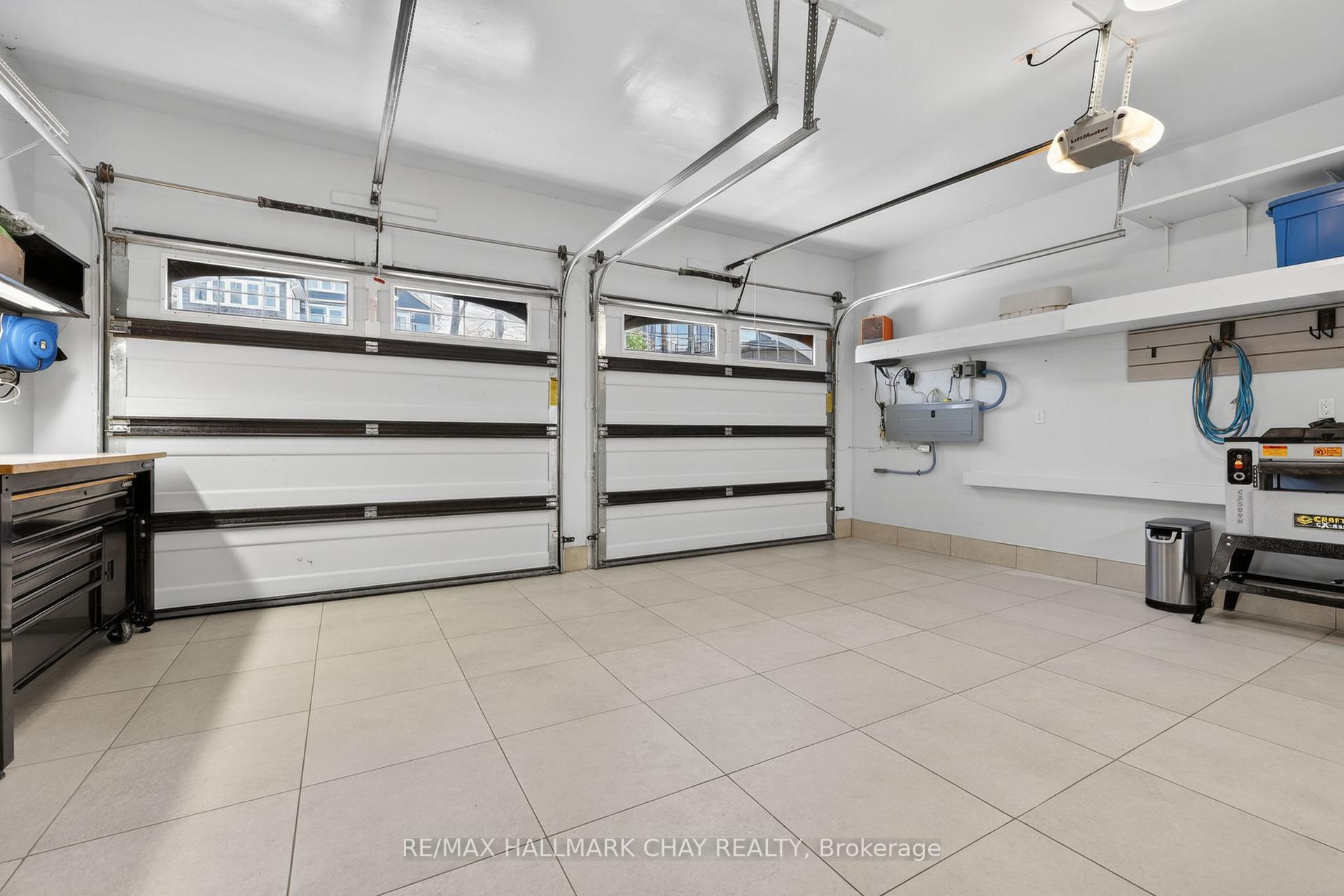 Photo 28 of 230 Kempview Lane, Barrie, South Shore — HOMEH