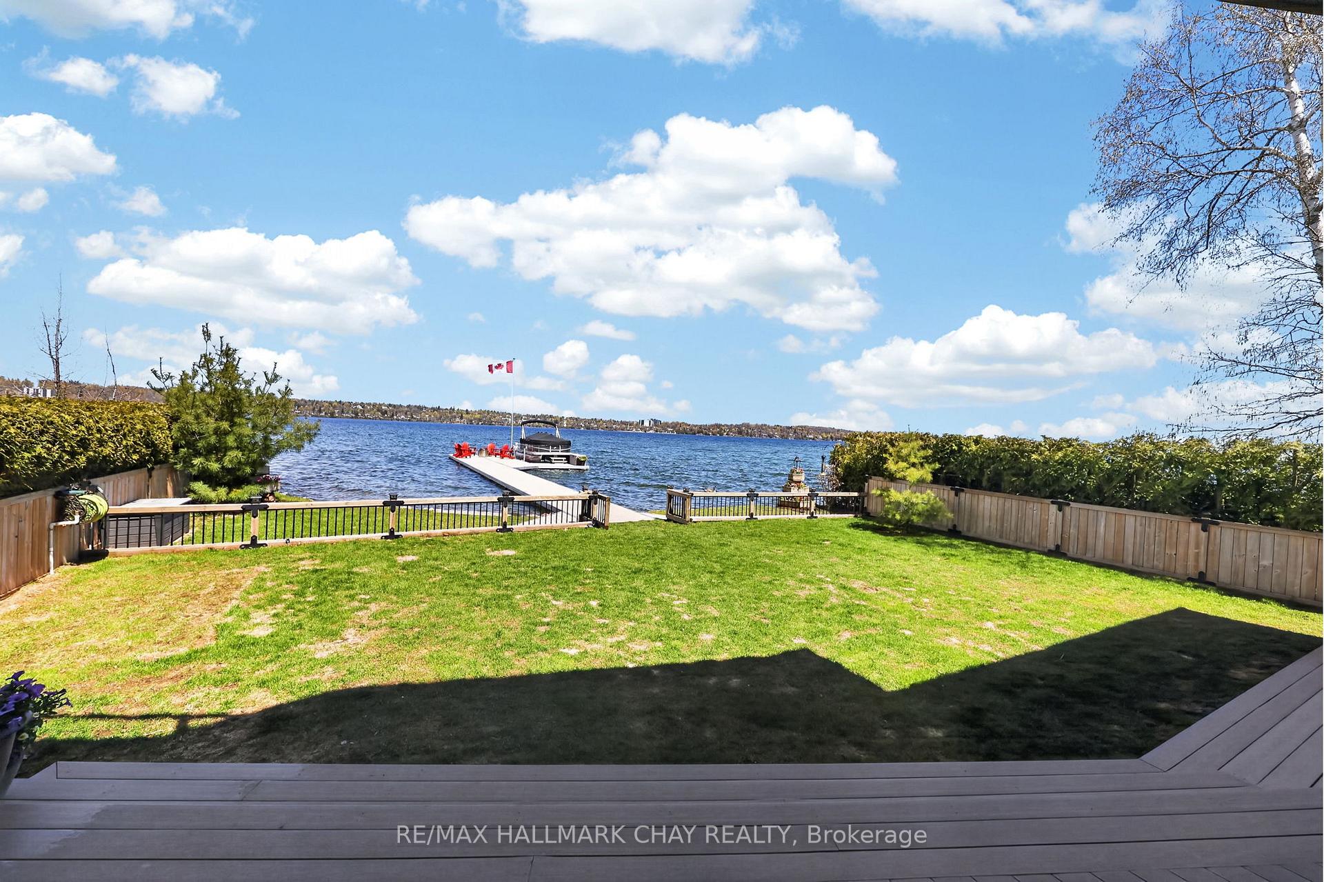 Photo 37 of 230 Kempview Lane, Barrie, South Shore — HOMEH