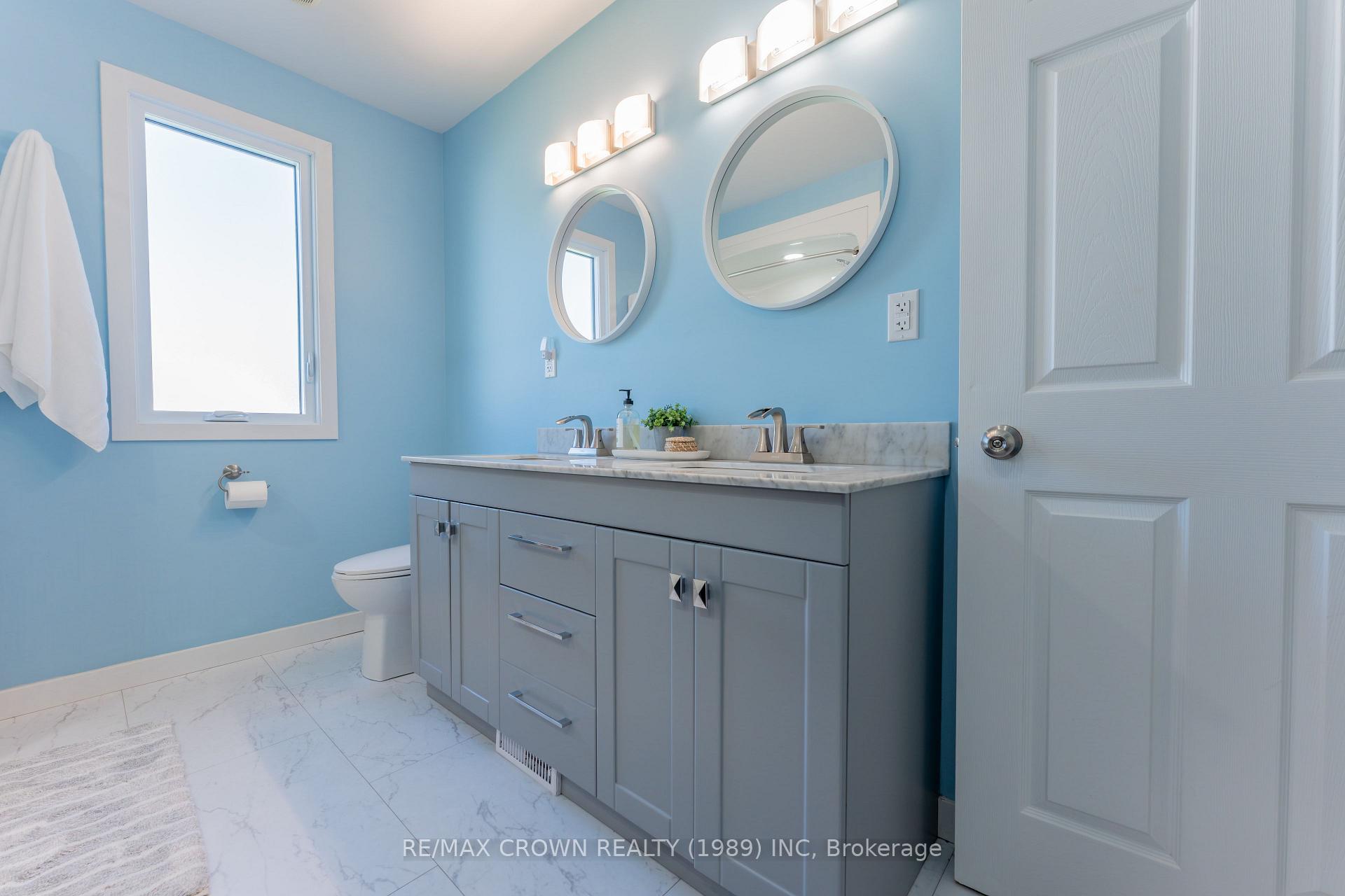 Photo 21 of 47 Devonshire Street, Kapuskasing — HOMEH