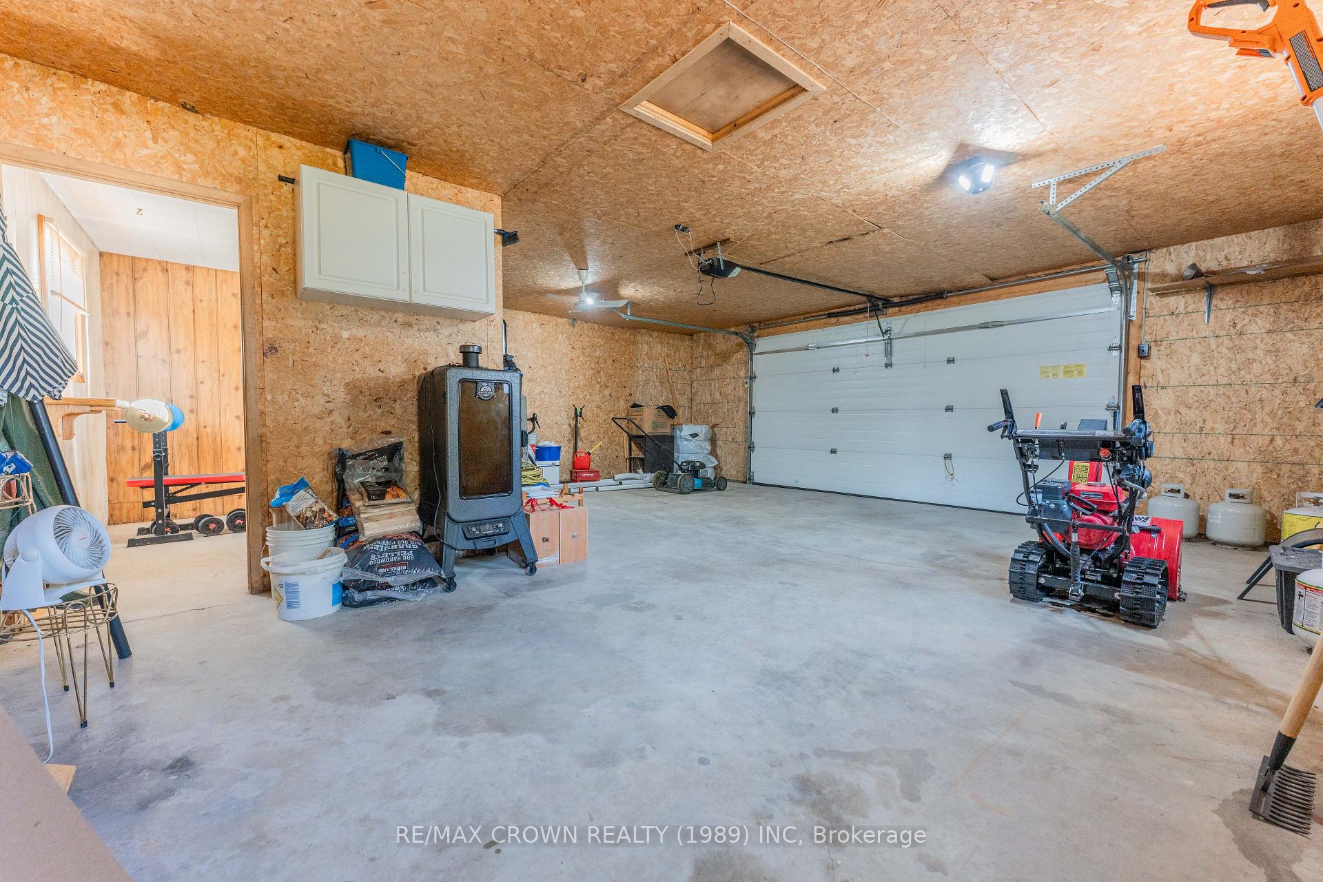 Photo 43 of 47 Devonshire Street, Kapuskasing — HOMEH