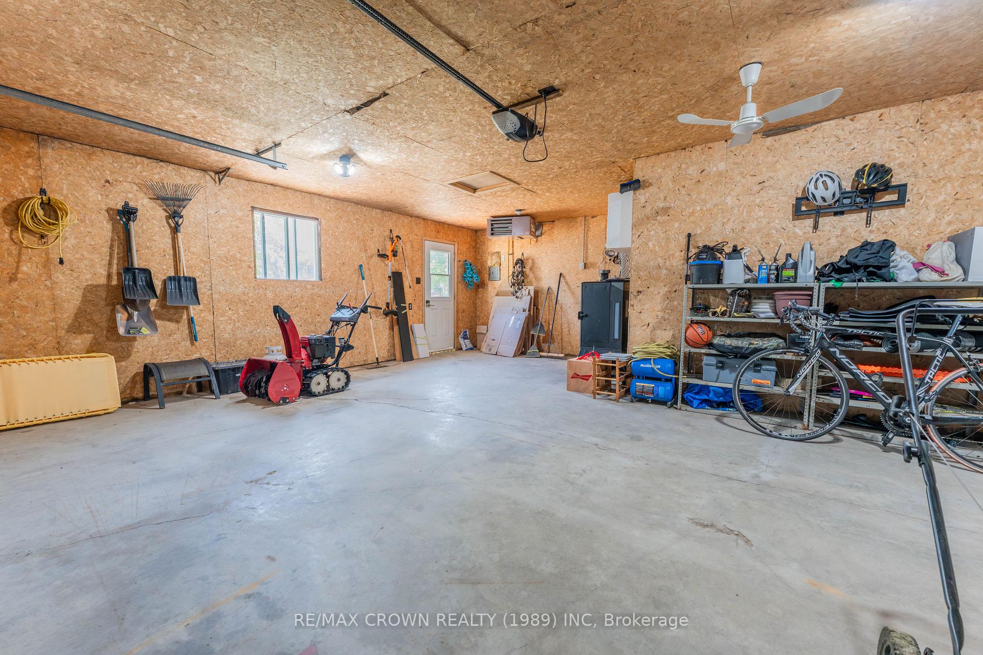 Photo 45 of 47 Devonshire Street, Kapuskasing — HOMEH