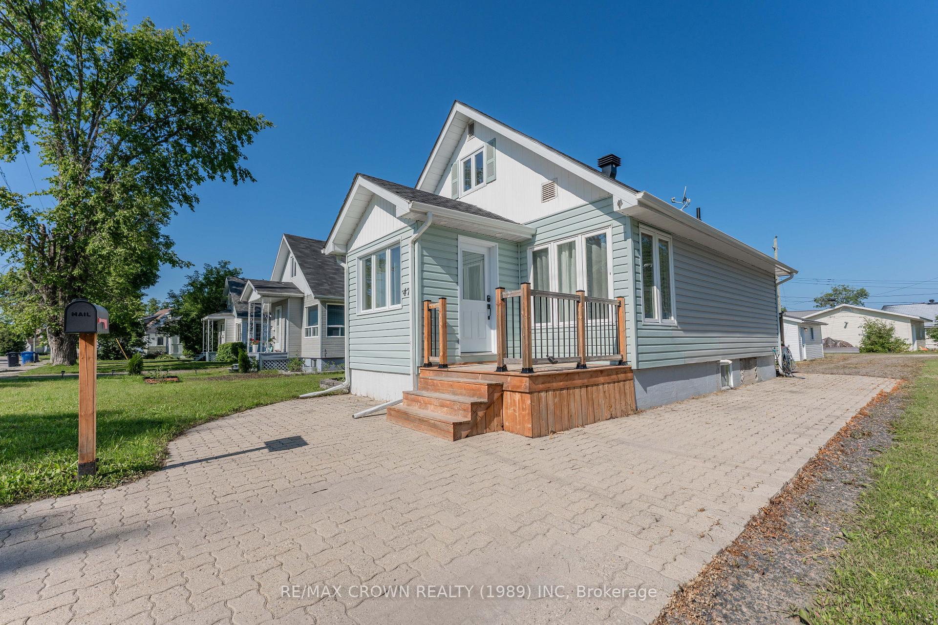 Photo 50 of 47 Devonshire Street, Kapuskasing — HOMEH