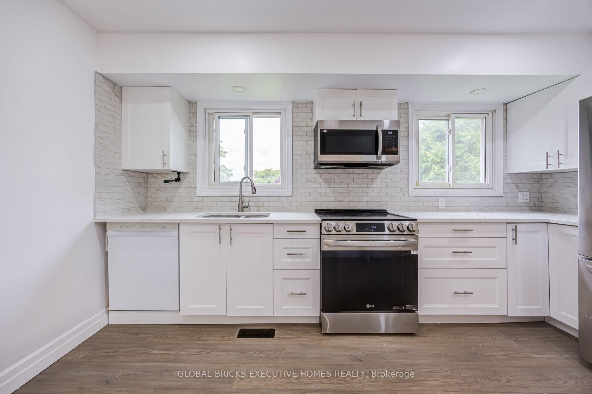 Photo 4 of 100 Lauris Avenue, Cambridge, Alison — HOMEH