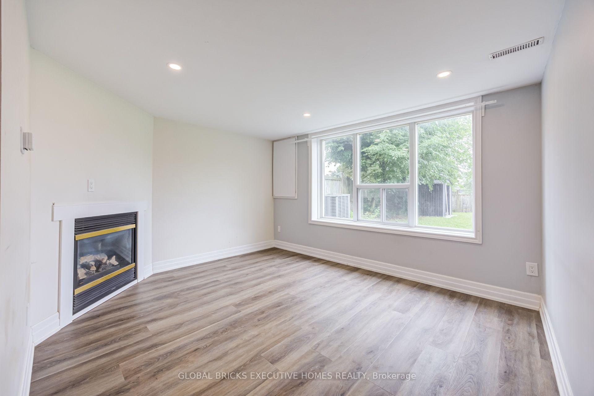 Photo 31 of 100 Lauris Avenue, Cambridge, Alison — HOMEH