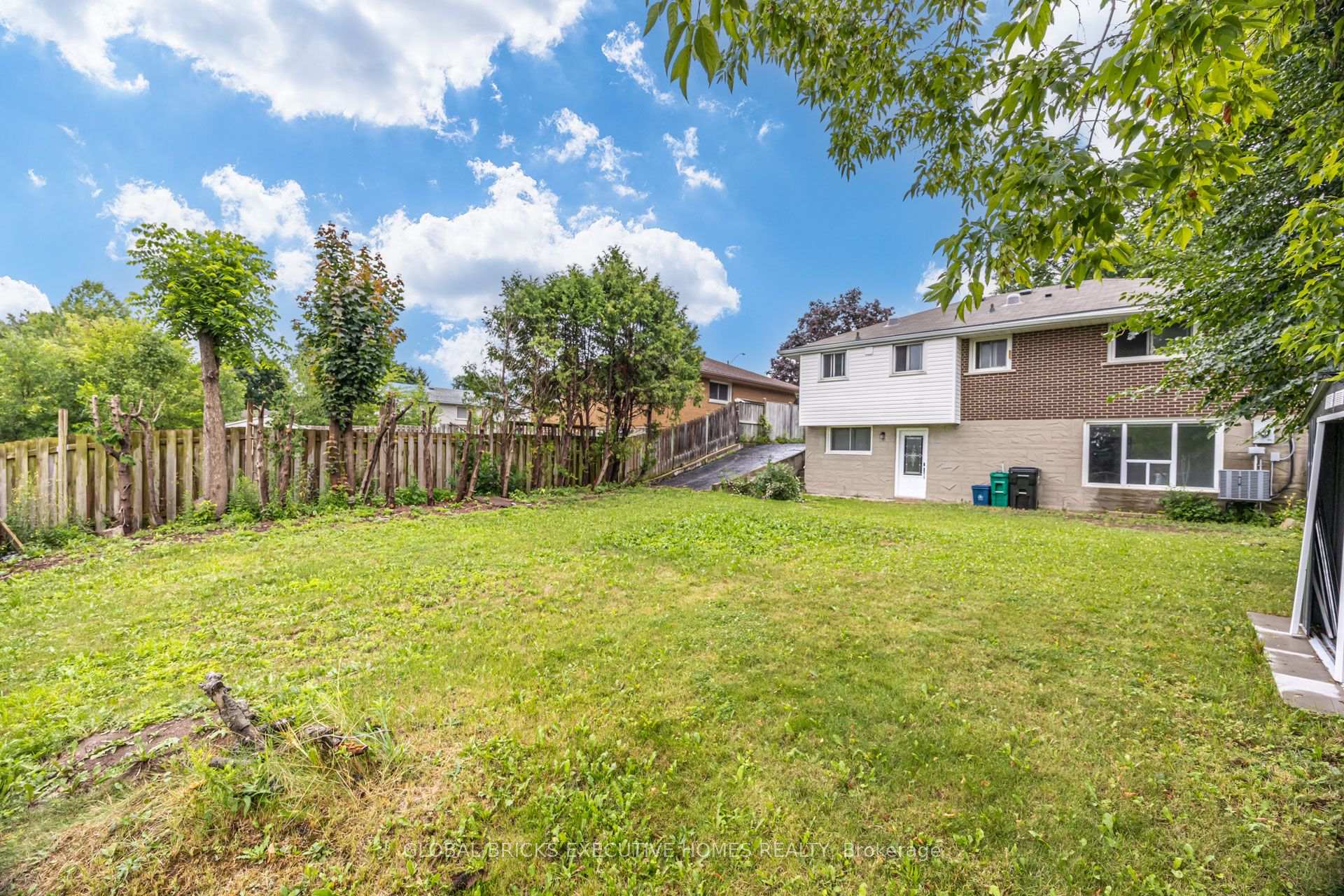 Photo 37 of 100 Lauris Avenue, Cambridge, Alison — HOMEH