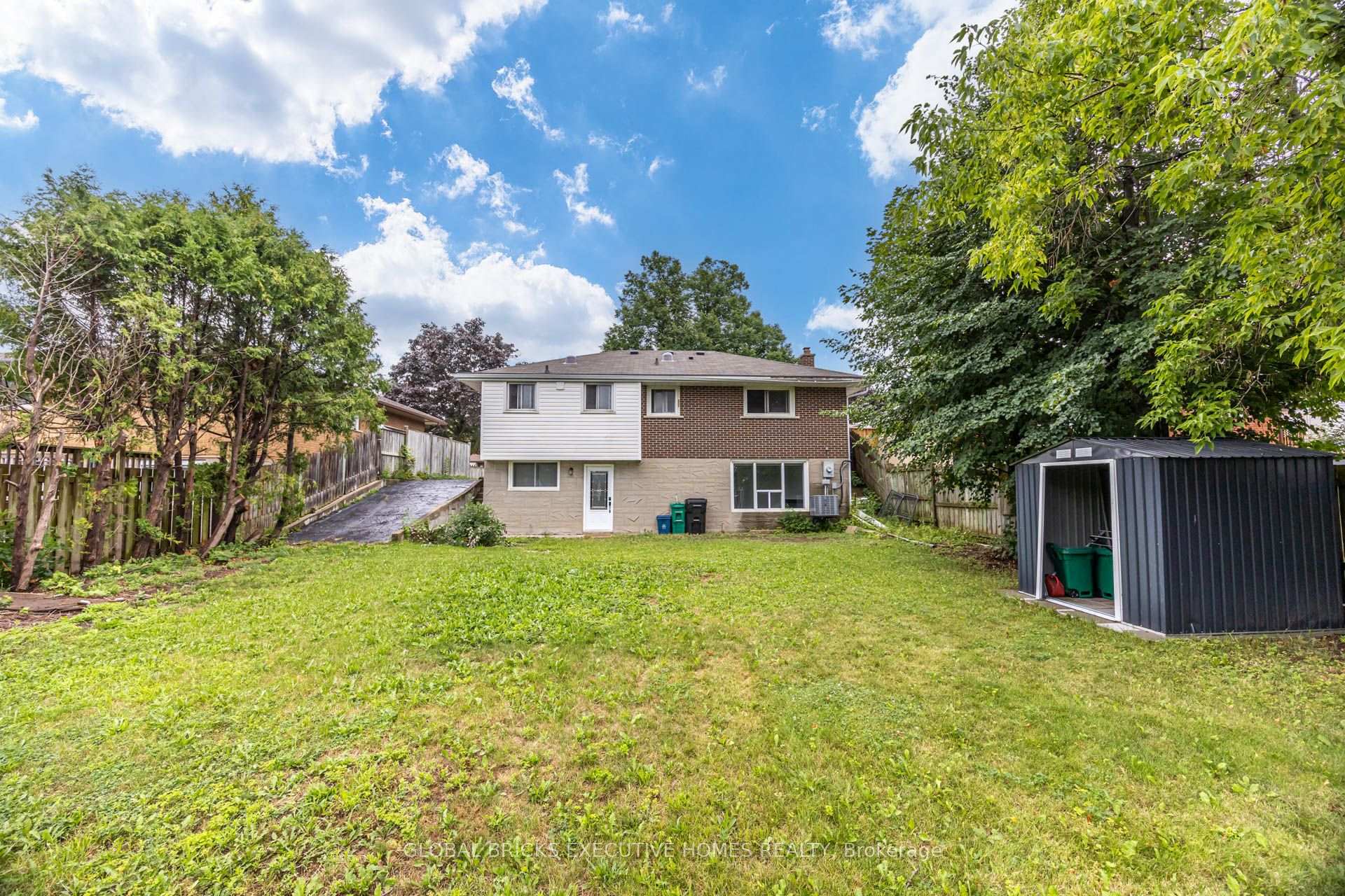 Photo 38 of 100 Lauris Avenue, Cambridge, Alison — HOMEH