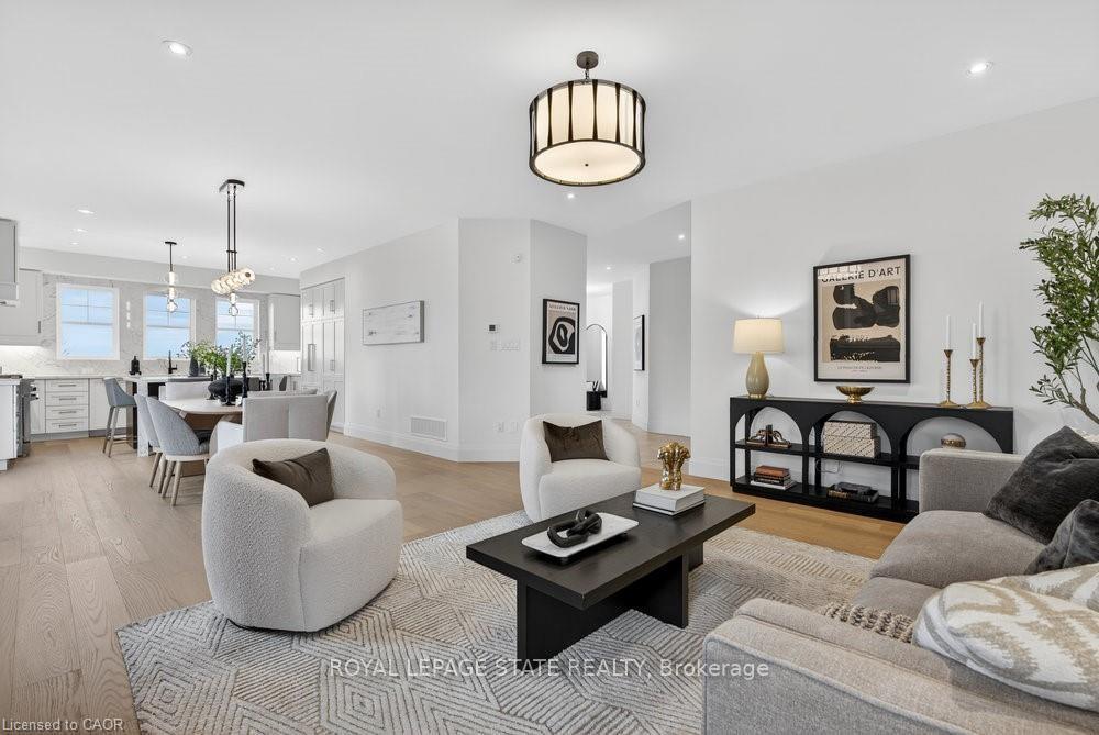 Photo 11 of Unit 15, 100 Watershore Drive, Hamilton, Lakeshore — HOMEH
