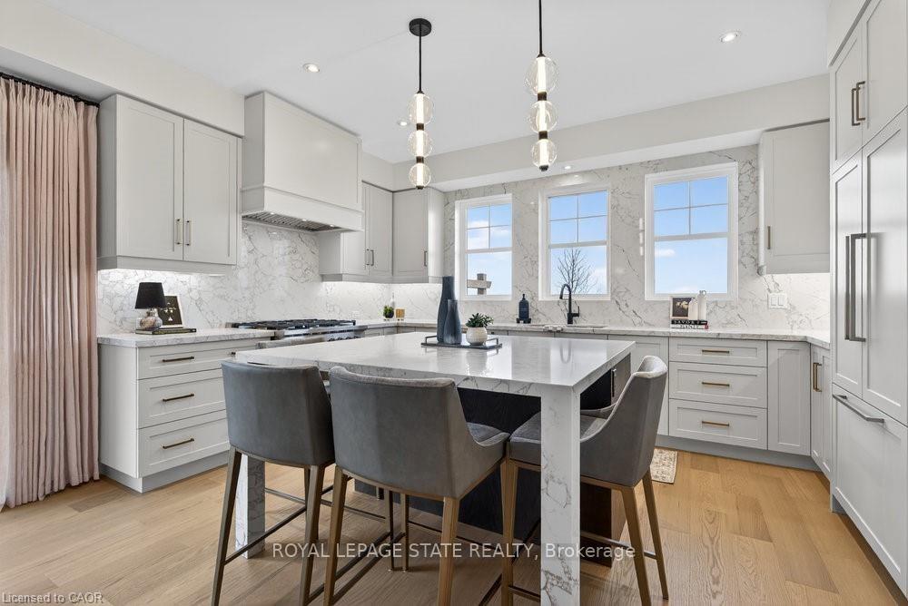 Photo 14 of Unit 15, 100 Watershore Drive, Hamilton, Lakeshore — HOMEH