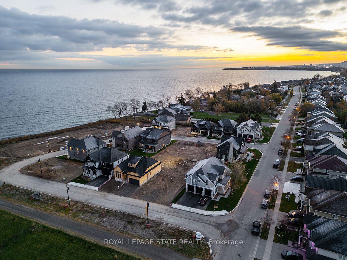 Photo 27 of Unit 15, 100 Watershore Drive, Hamilton, Lakeshore — HOMEH