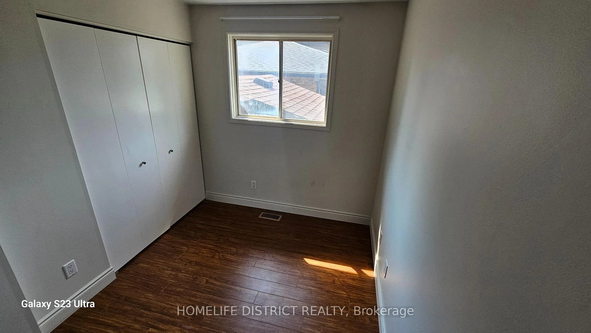 Photo 8 of 912 Exeter Street, Oshawa, Centennial — HOMEH