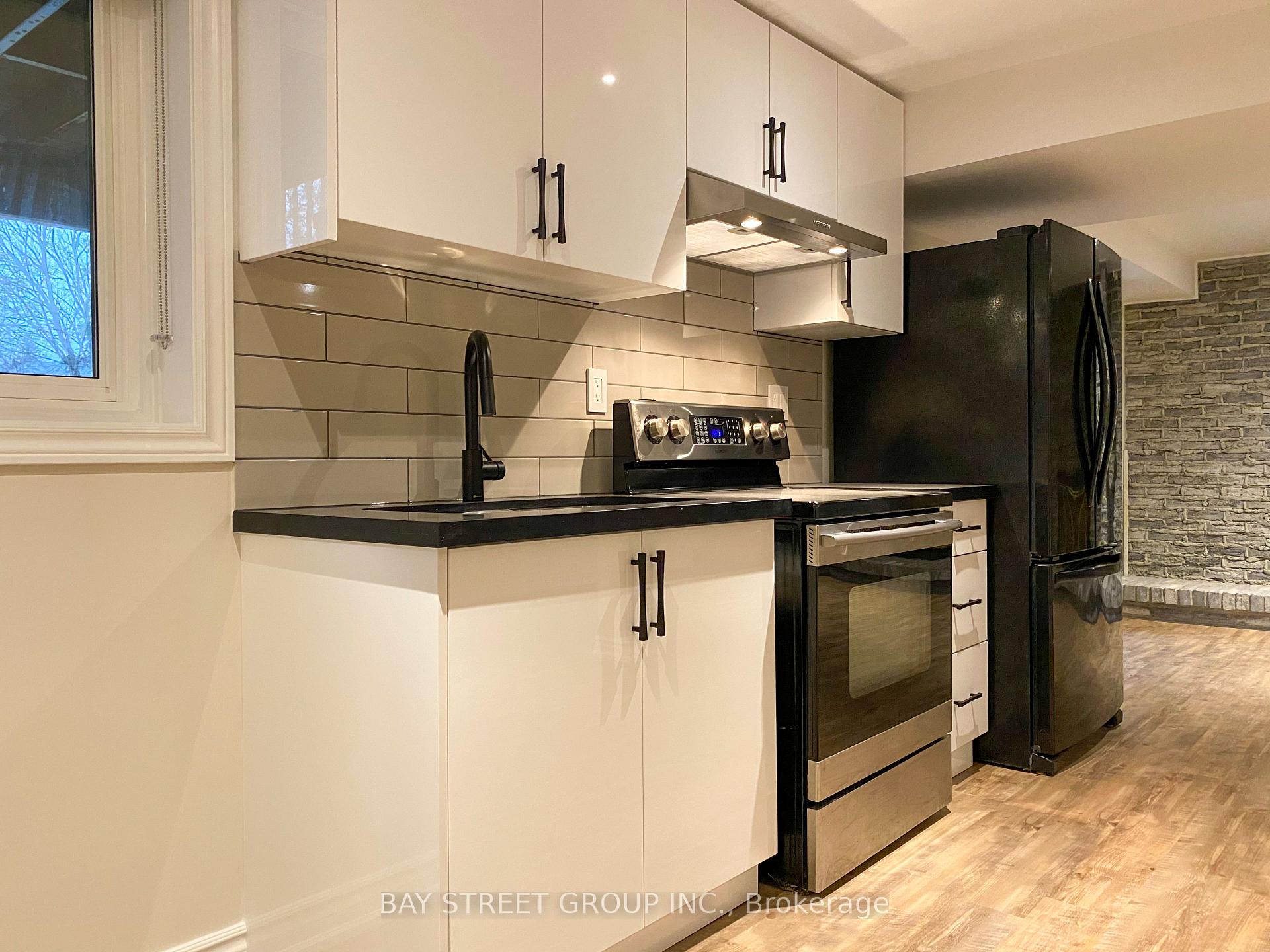 Photo 3 of Unit Basement, 29 Carlton Road, Markham, Unionville — HOMEH