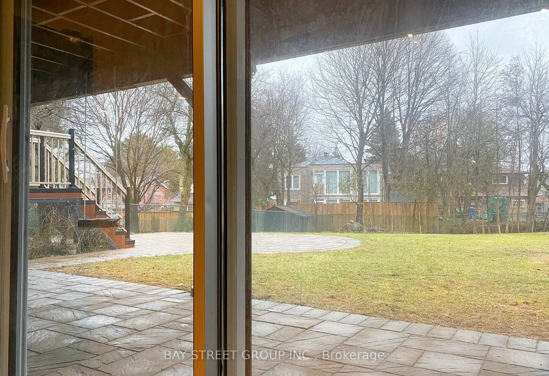 Photo 13 of Unit Basement, 29 Carlton Road, Markham, Unionville — HOMEH