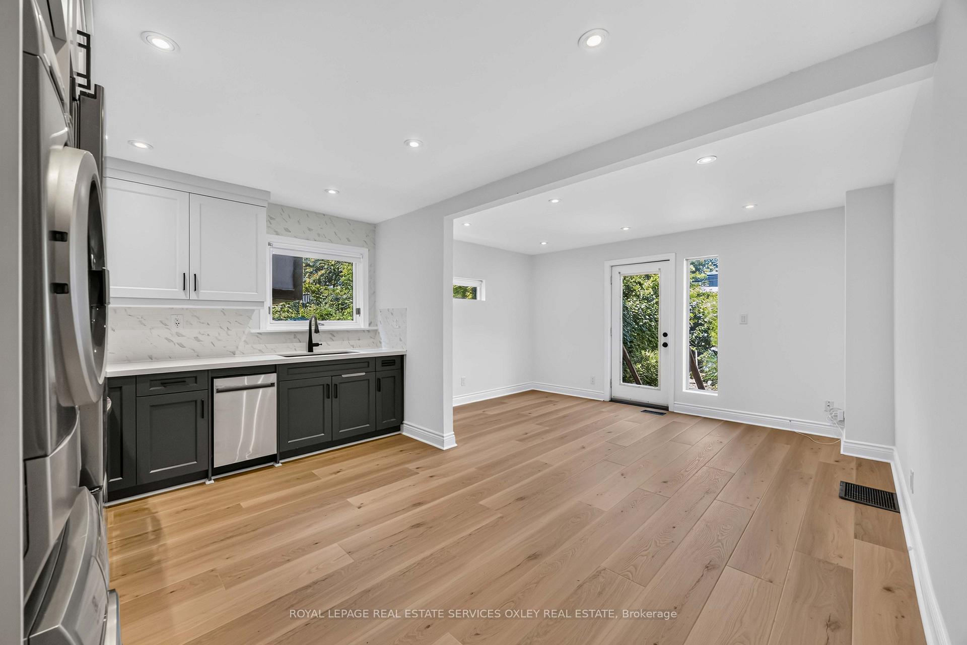 Front of Unit Main, 20 Alcina Avenue