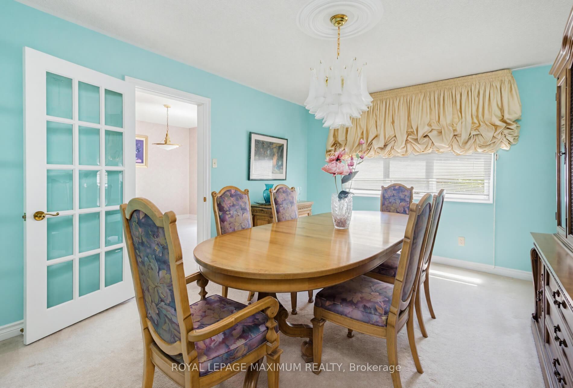 Photo 11 of 91 Wilshire Boulevard, Vaughan, East Woodbridge — HOMEH
