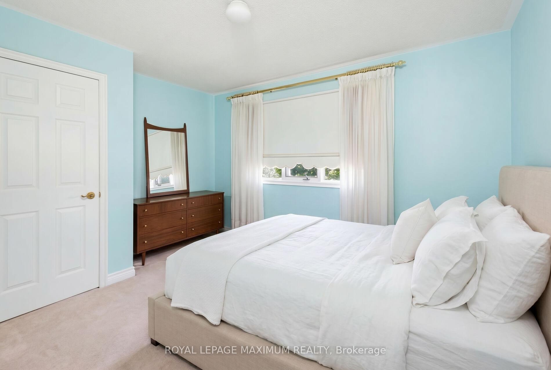Photo 33 of 91 Wilshire Boulevard, Vaughan, East Woodbridge — HOMEH