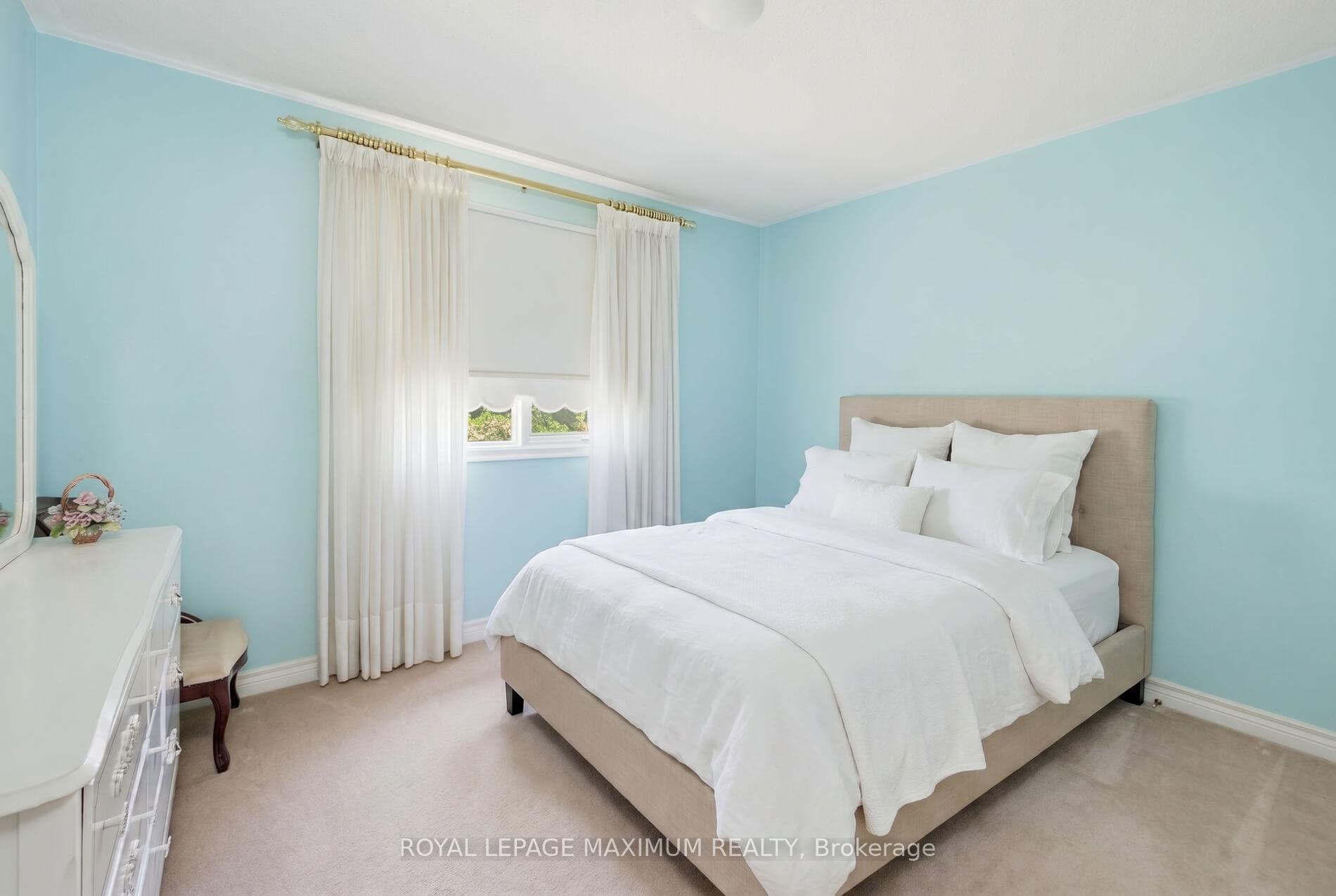 Photo 35 of 91 Wilshire Boulevard, Vaughan, East Woodbridge — HOMEH
