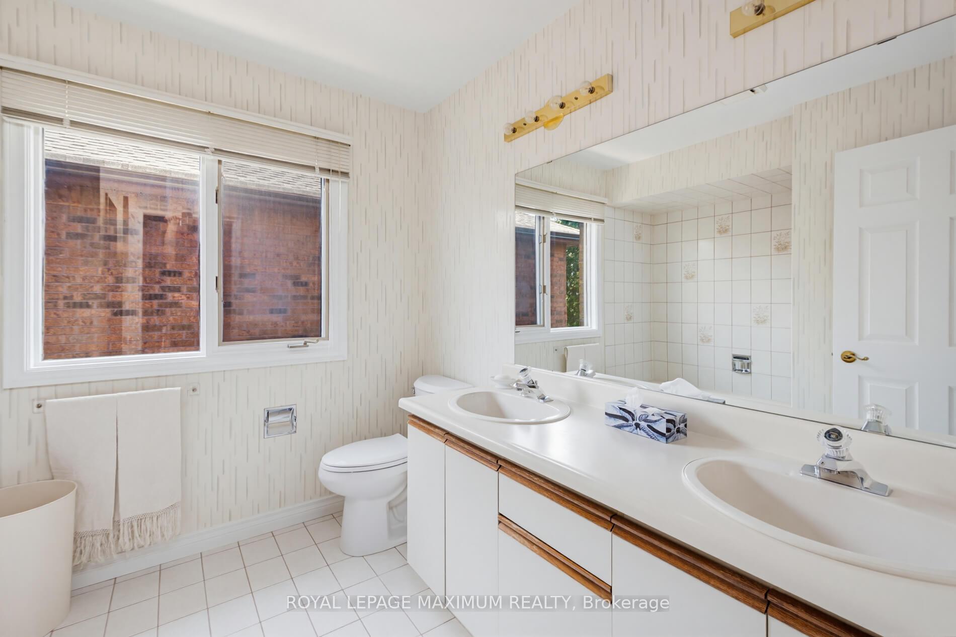 Photo 42 of 91 Wilshire Boulevard, Vaughan, East Woodbridge — HOMEH