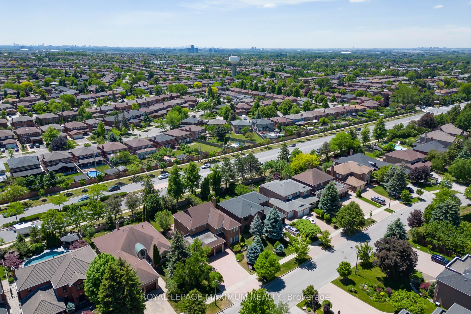 Photo 60 of 91 Wilshire Boulevard, Vaughan, East Woodbridge — HOMEH