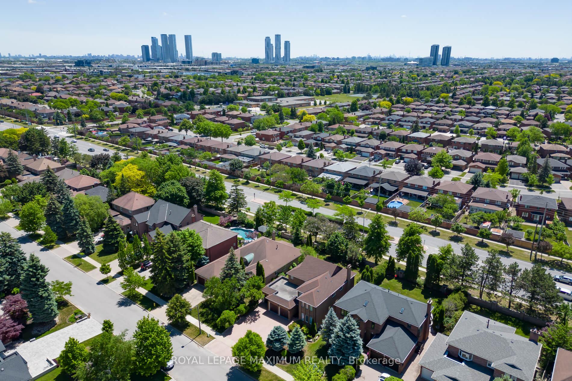 Photo 63 of 91 Wilshire Boulevard, Vaughan, East Woodbridge — HOMEH