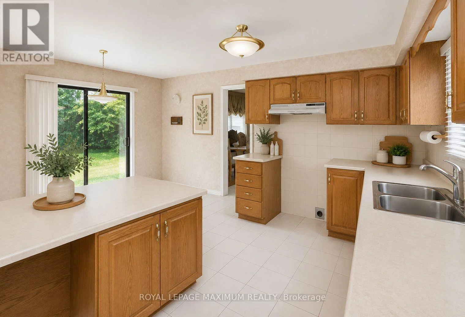 Photo 21 of 91 Wilshire Boulevard, Vaughan, East Woodbridge — HOMEH