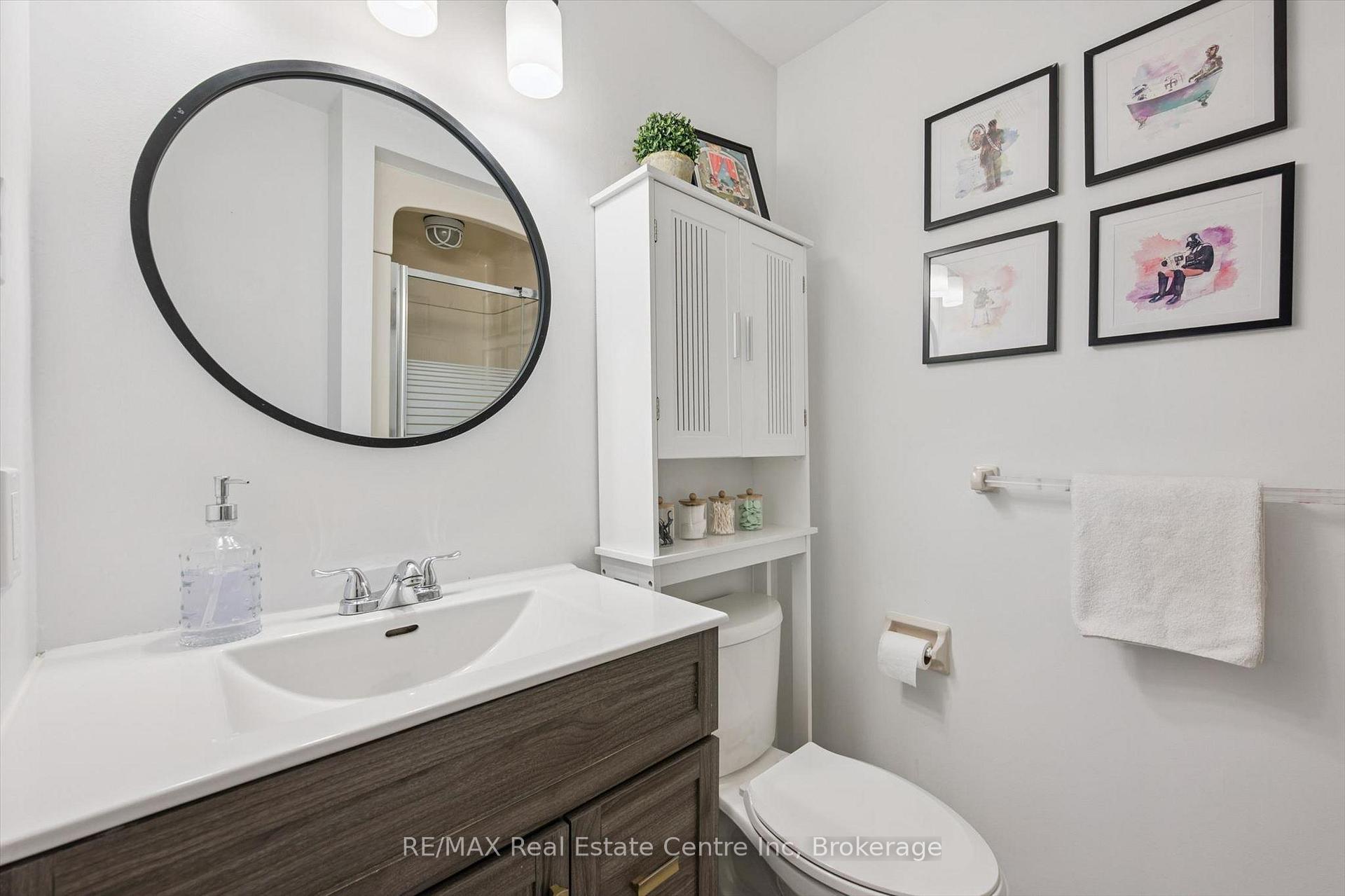 Photo 12 of Unit 3, 106 Woodlawn Road E, Guelph, Victoria North — HOMEH