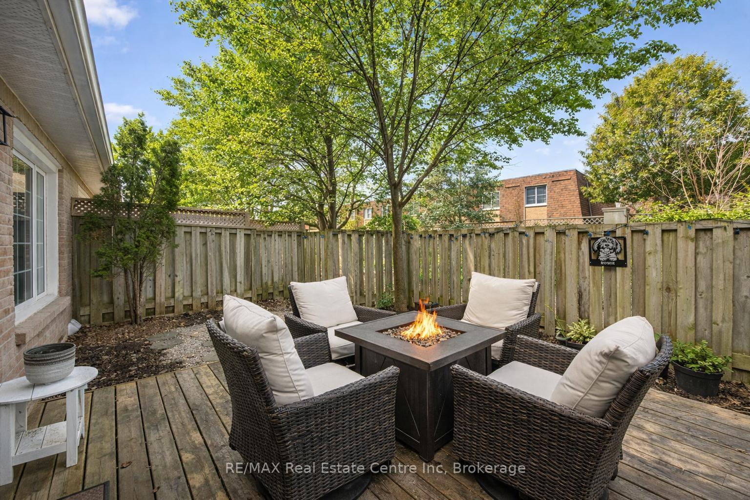 Photo 20 of Unit 3, 106 Woodlawn Road E, Guelph, Victoria North — HOMEH